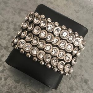 NWT AMRITA SINGH STRETCH BRACELET